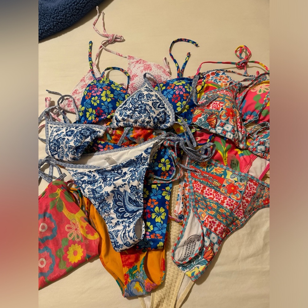 Swim suit bundle